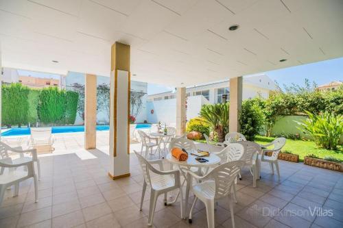 Port de Pollenca Apartment Sleeps 4 With Pool Air Con And Wifi