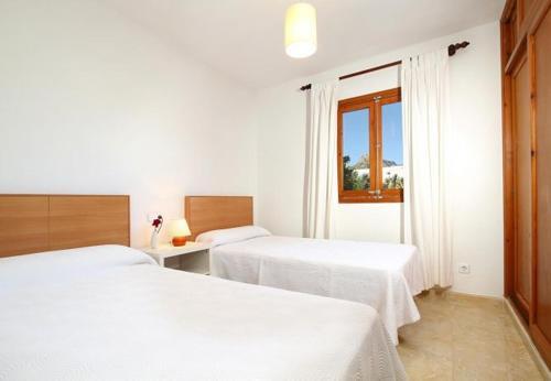 Villa In Port de Pollenca Sleeps 8 With Pool Air Con And Wifi