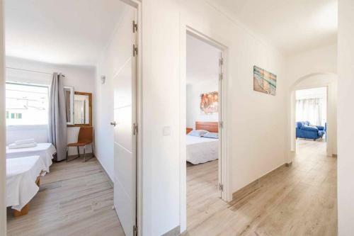 Villa Varon Blue