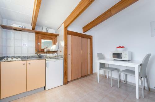 Hotel Yourhouse Venecia Apartments