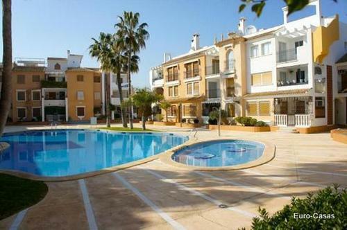 Apartamento 2 Bedroom Apt The Ground Floor