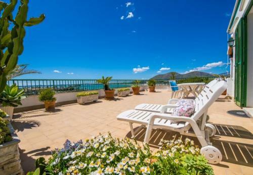 Port D'alcudia Apartment Sleeps 2 With Air Con