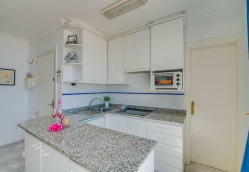 Port D'alcudia Apartment Sleeps 2 With Air Con