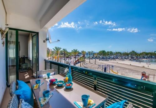 Port D'alcudia Apartment Sleeps 4 With Wifi