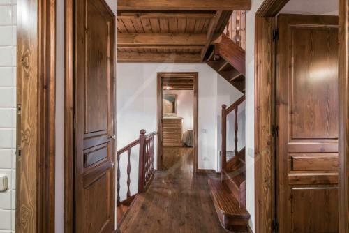 Casa Ferrera By Seamount Rentals