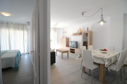 Apartamento Rocamaura III Bx-9