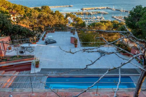 Impresionantes Vistas Al Mar Con Piscina Privada