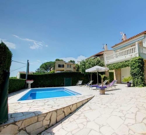 La Torre Vella Villa Sleeps 6 Pool