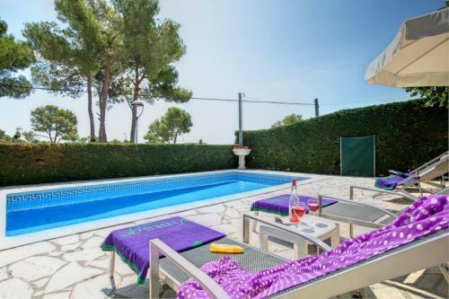 La Torre Vella Villa Sleeps 6 Pool