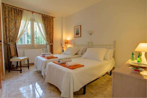 La Torre Vella Villa Sleeps 6 Pool