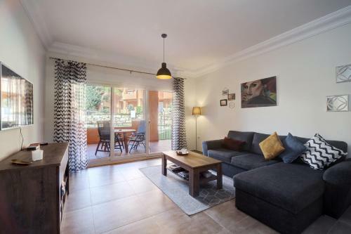Modern Garden Apartment Estepona (Lf-4b1)