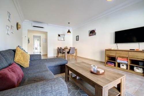 Modern Garden Apartment Estepona (Lf-4b1)