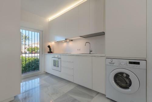 Apartamento En Playa Benamara
