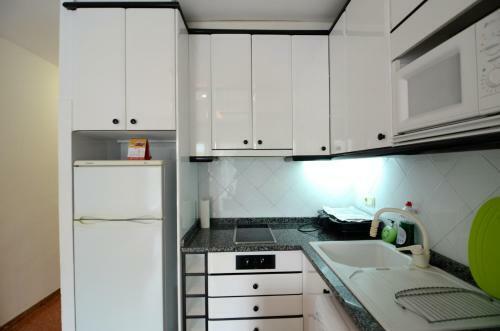 Apartamento Rocamaura IV 1-8