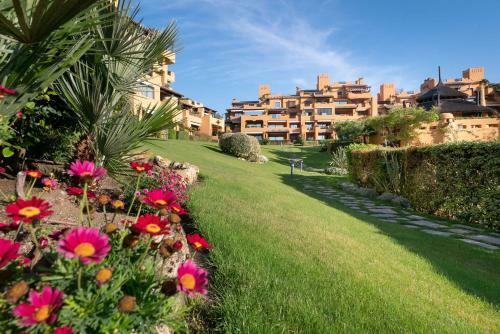Apartamento 3 Dormitorios En Granados Del Mar