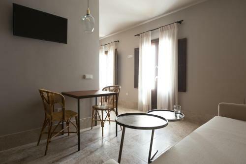 Chac�n Apartments & Suites
