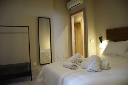 Chac�n Apartments & Suites