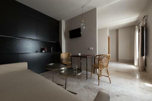 Chac�n Apartments & Suites