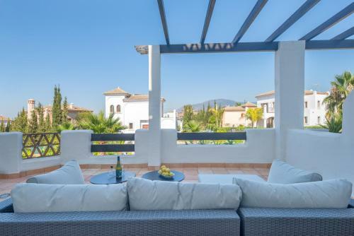 Sunset Golf Apartment