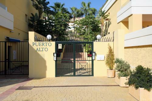Apartment With Scenic Views Pa 6-10