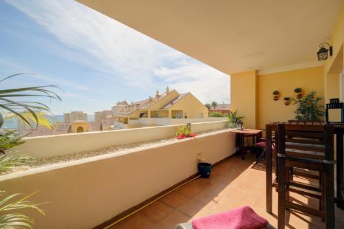 Apartment With Scenic Views Pa 6-10