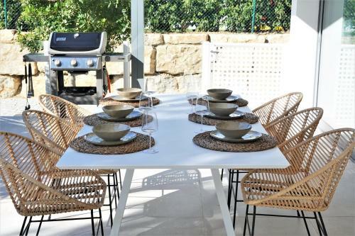 Villa Vacation House With 12 Months Of Summer