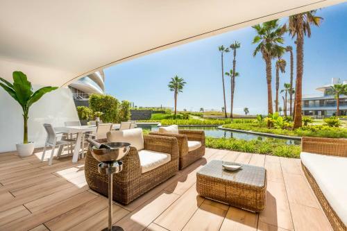 Apartamento The Edge Front Line Beach Luxury And Spa