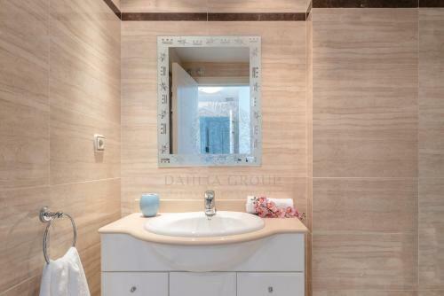 Vista Africa Beach Apartment By Dahlia Group