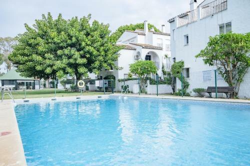 Cubo's Apartamento El Para�so Marbella