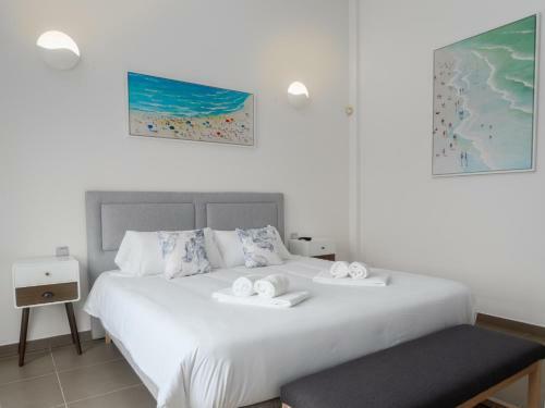 2301 - Luxury Villa With Private Pool