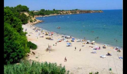 Villa In Falset Sleeps 6 With Pool