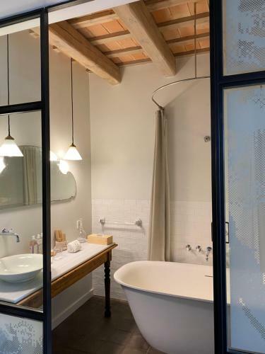 Agroturismo Mas Gener�s - Adults-only Eco Hotel