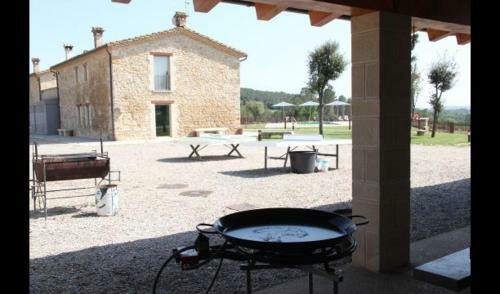 Fontcoberta Villa Sleeps 22 With Pool And Air Con
