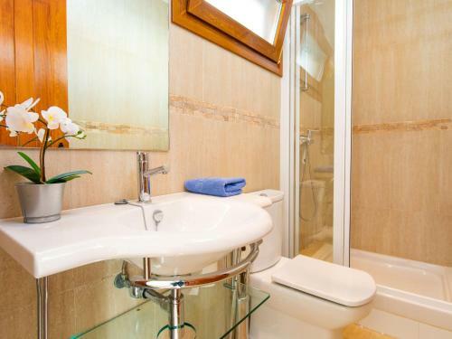 Holiday Home Villa Cuatro Vientos
