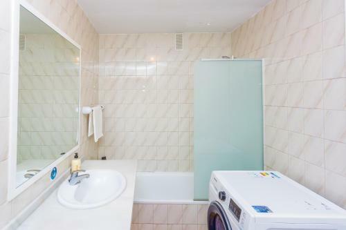 Apartamento ?beachfront 1br Ronda 4 - Ac/wifi/pool