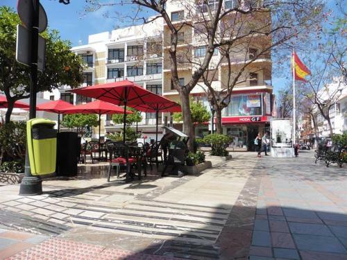 Poeta 1 Bedroom Apartment Ihaep11119