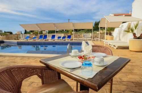 Hotel Vila Channa - Adults Only