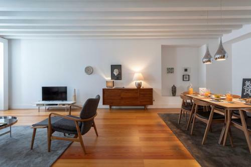Lisbon Inside Connect - Santa Catarina Apartments