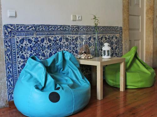 Johnies Place Lisbon Hostel