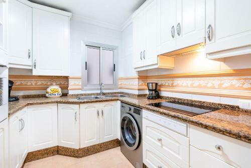 Maritimo Fuengirola - Beach Apartment First Line