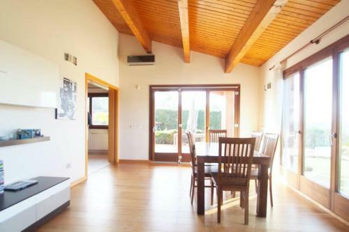 Large Holiday Villa On The Golf Girona With Pool
