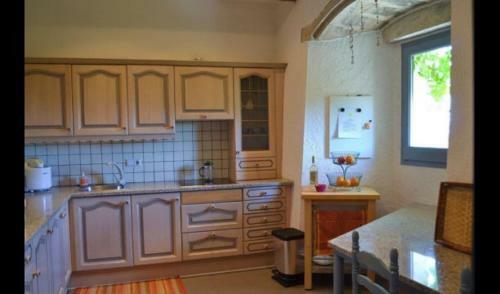 Girona Villa Sleeps 14 With Pool