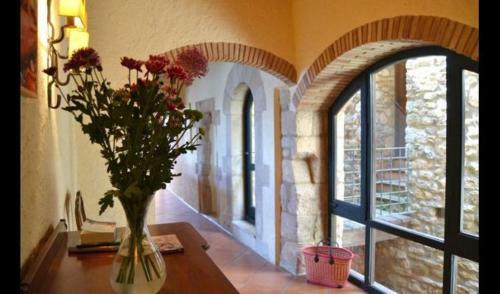 Girona Villa Sleeps 14 With Pool