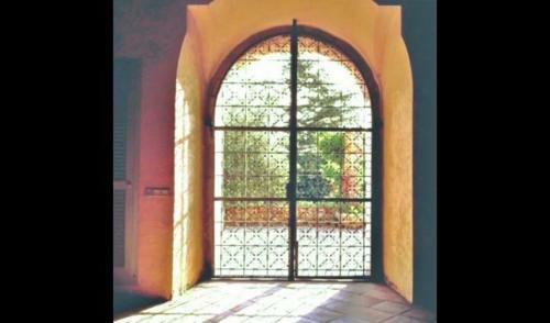 Girona Villa Sleeps 14 With Pool