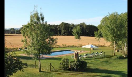 Girona Villa Sleeps 8 With Pool