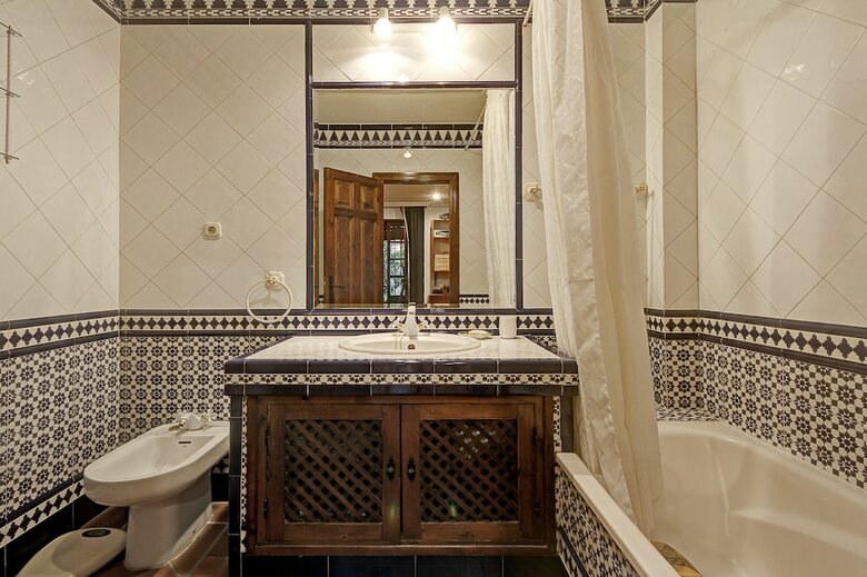 Apartamento 2.5 Million Villa. Magical Sunset. Super Close To Everything. 5br, 4ba, Pool, A/c+heating