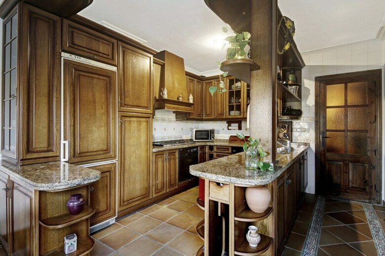 Apartamento 2.5 Million Villa. Magical Sunset. Super Close To Everything. 5br, 4ba, Pool, A/c+heating