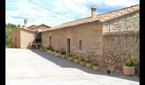Gironella Villa Sleeps 7 With Pool