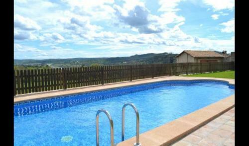 Gironella Villa Sleeps 7 With Pool