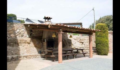 Gironella Villa Sleeps 18 With Pool
